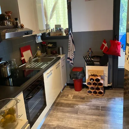 Apartment Les Palmiers Beau T2 Vue 2mn De La A 150m Avec Parking Prive Six-Fours-les-Plages